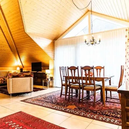 Apartment Holidayapartment Kirchweg, Glis *