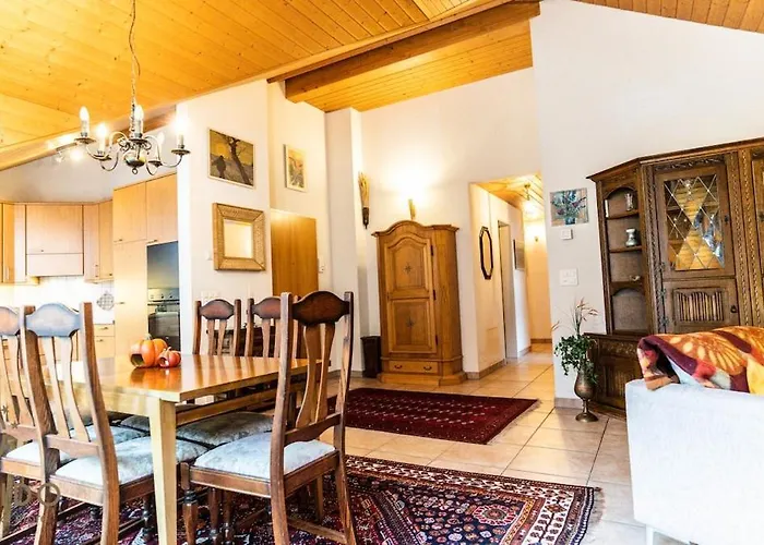 Holidayapartment Kirchweg, Glis 布里格